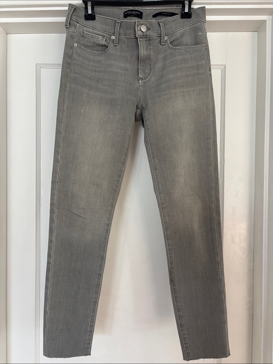 Banana Republic Denim - Banana Republic Light Gray Skinny Jeans